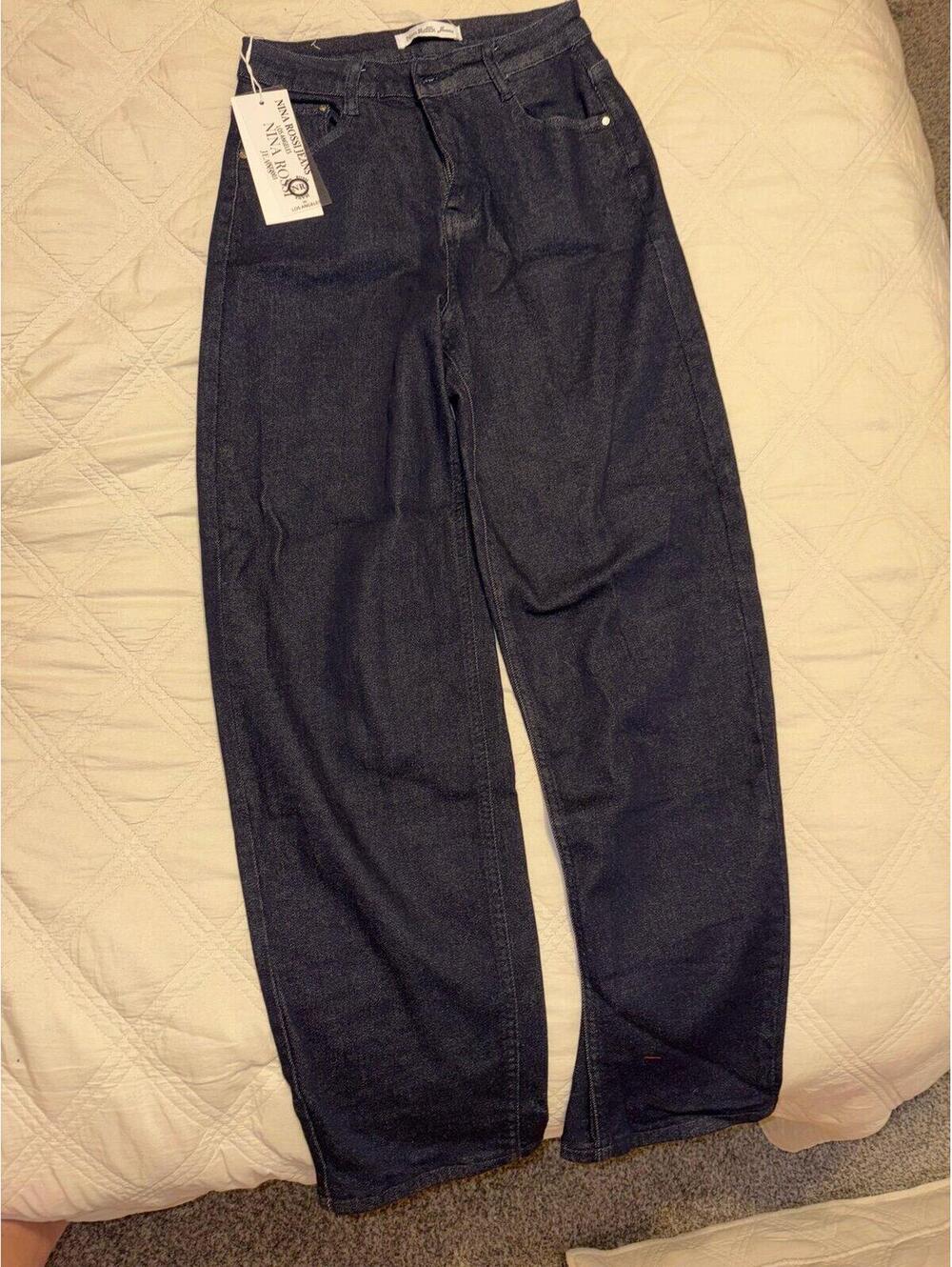 Women’s barrel jeans